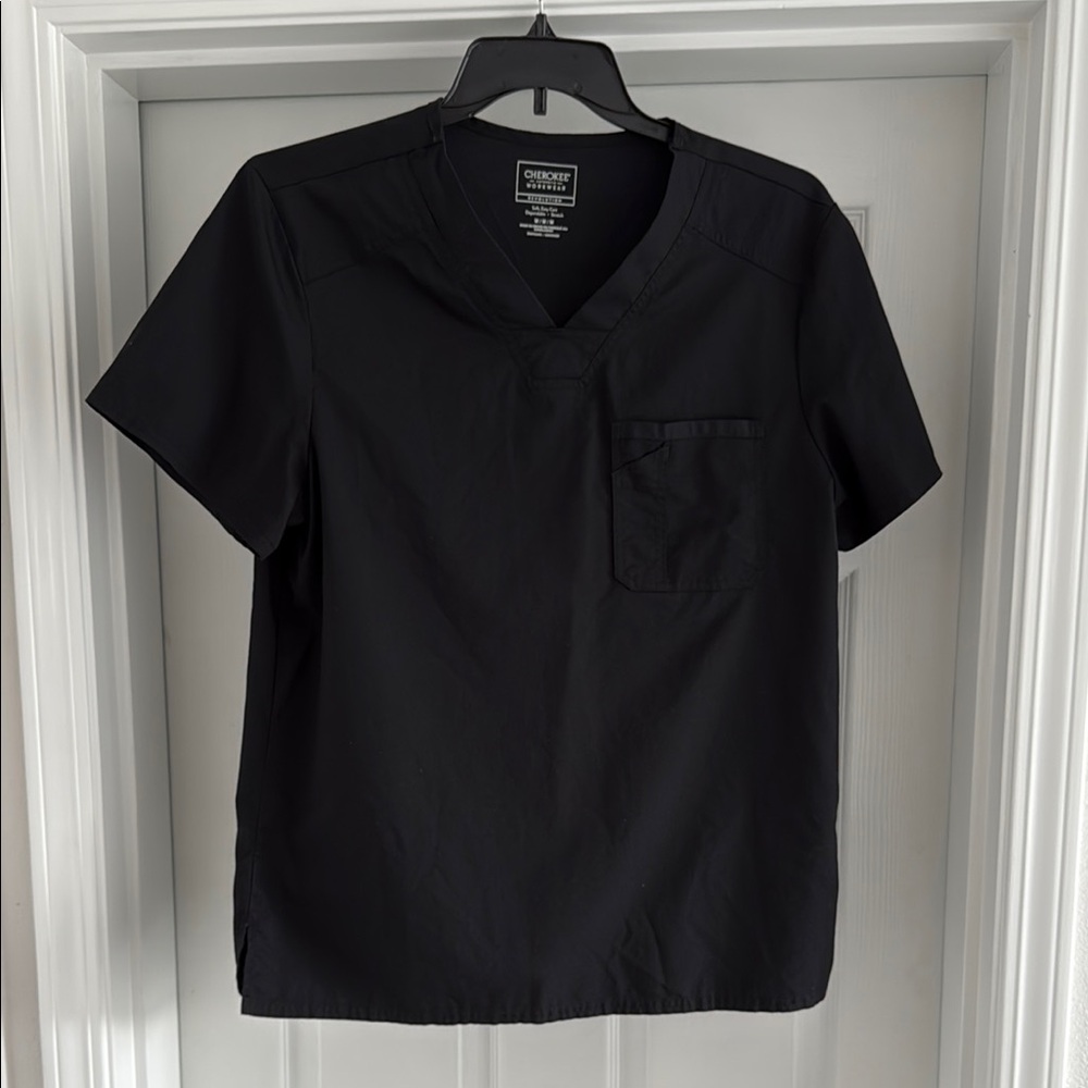 Men’s scrub top. Cherokee. Black. Size medium